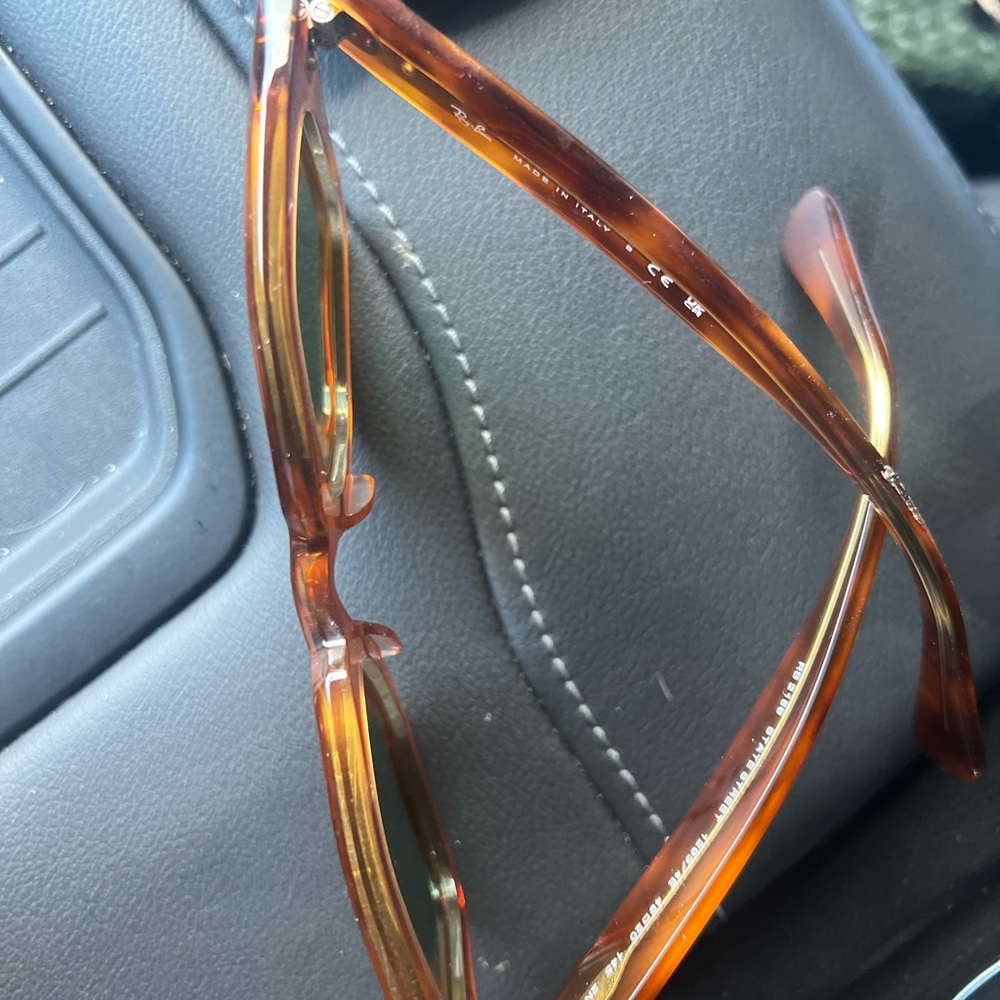 RB2186 State Street Square Sunglasses